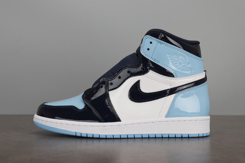 AJ1 RETRO HOGH UNC PATENT “BLUE CHILL”