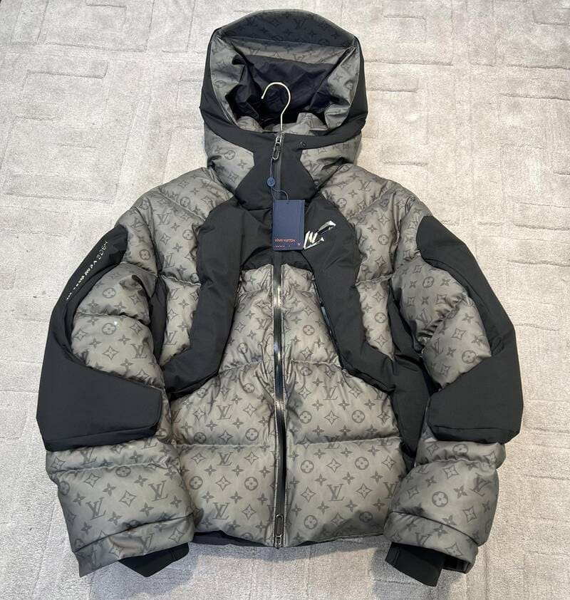 LV JACKET