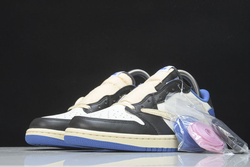 TRAVIS SCOTT AJ1 LOW x FRAGMENT ‘MILITARY BLUE’