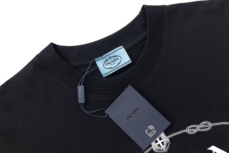 PRADA T-SHIRT