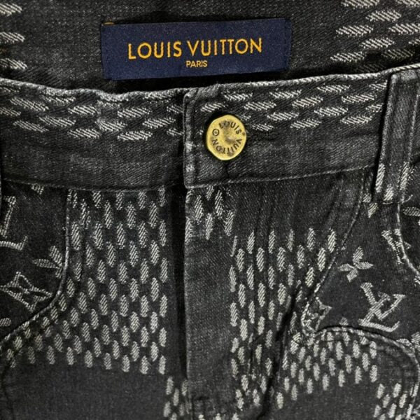 LV JEANS