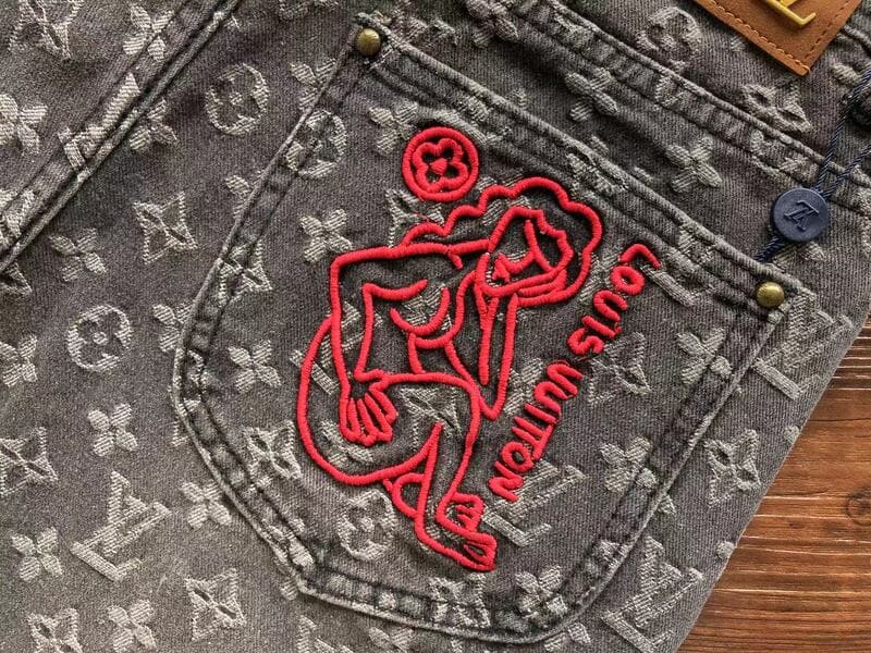 LV JEANS