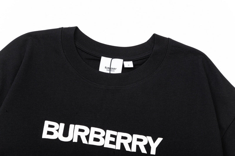 BURBERRY T-SHIRT