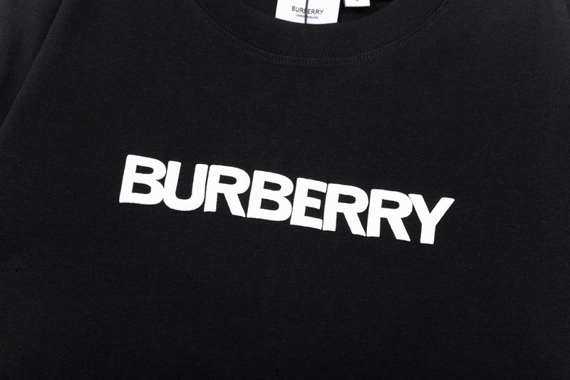 BURBERRY T-SHIRT