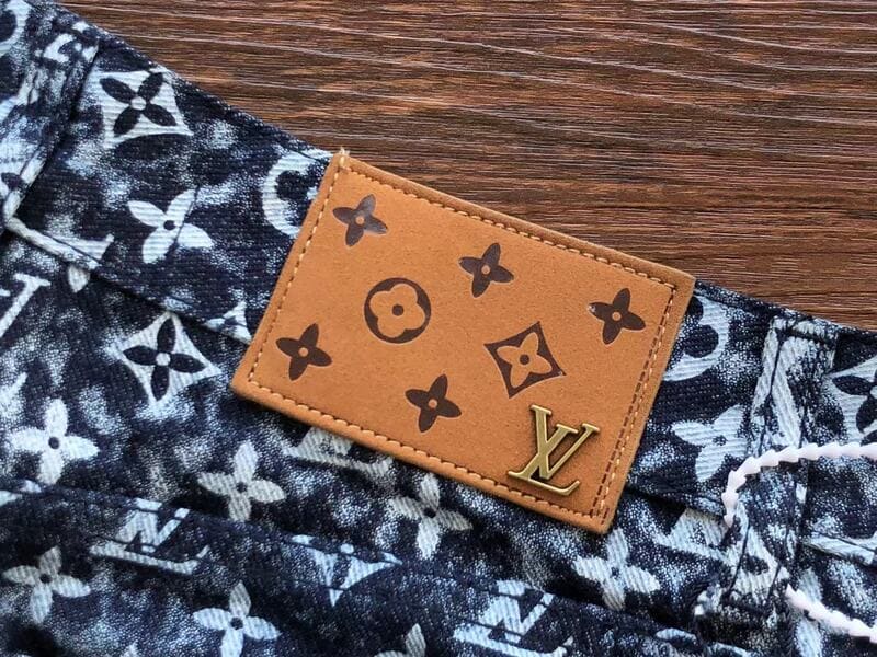 LV JEANS