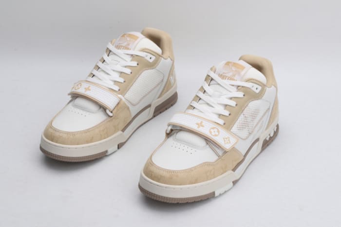 LV TRAINERS BEIGE - WHITE