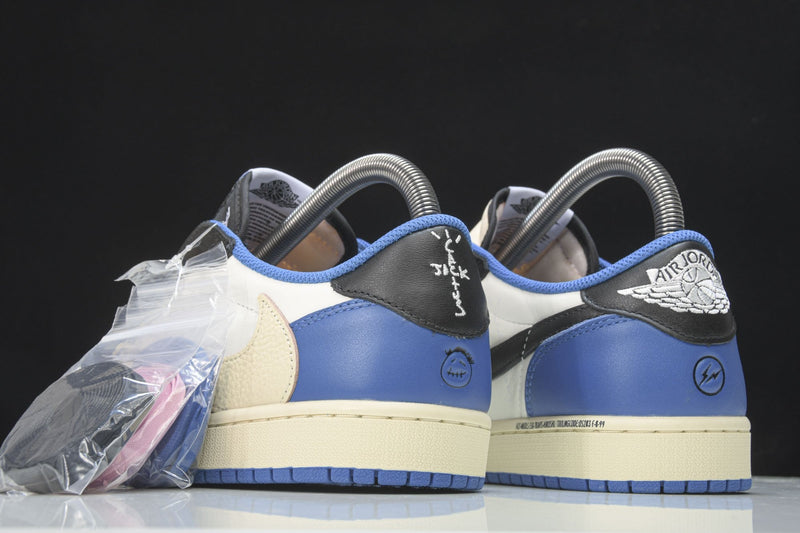 TRAVIS SCOTT AJ1 LOW x FRAGMENT ‘MILITARY BLUE’