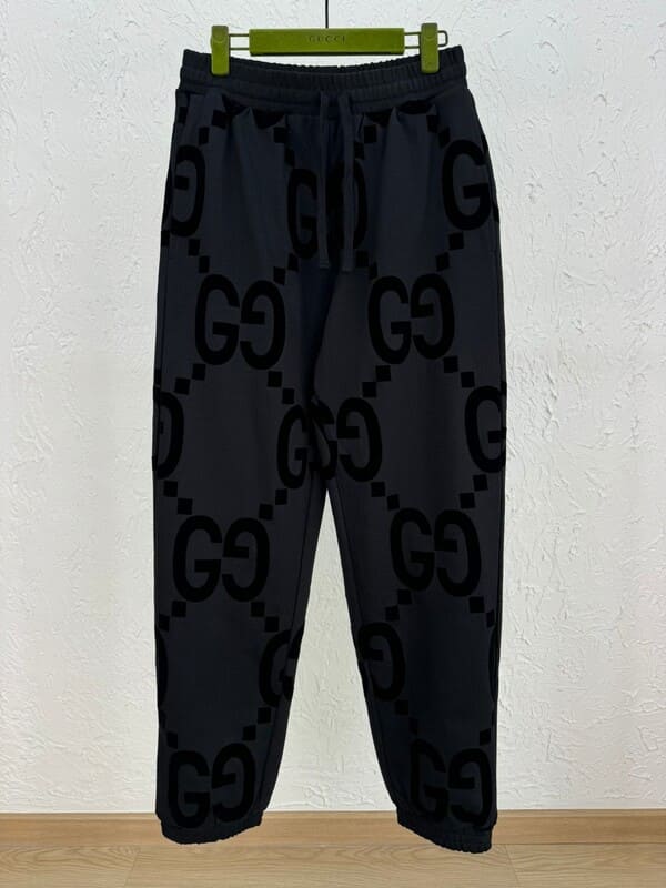 GC TRACKSUIT