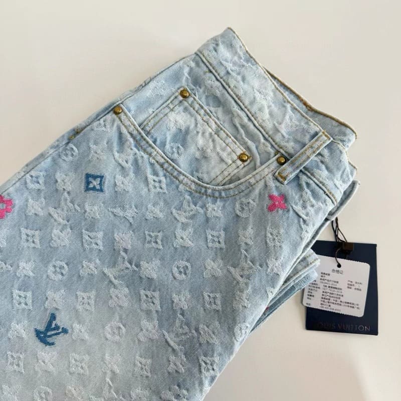 LV JEANS