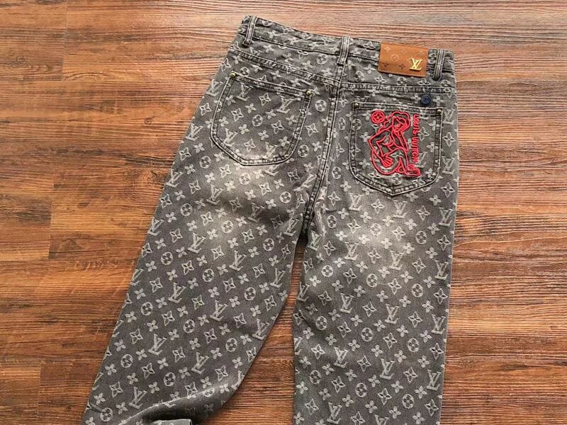 LV JEANS