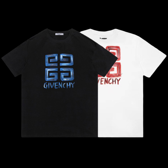 GIVENCHY T-SHIRT