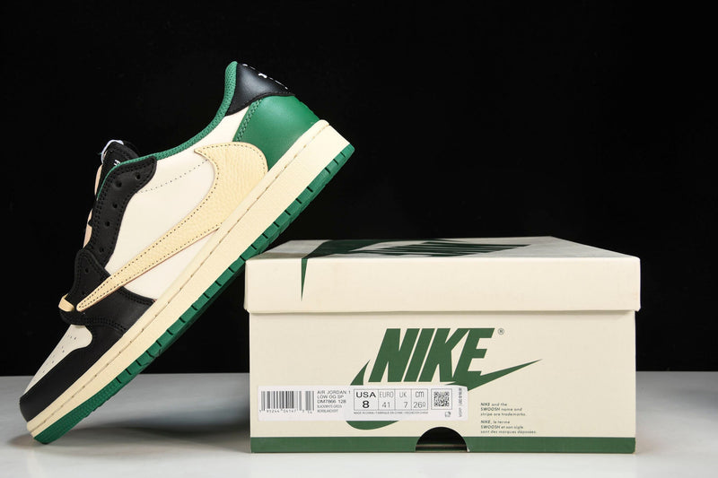 TRAVIS SCOTT x AJ1 LOW  x FRAGMENT DESIGN ‘PINE GREEN’