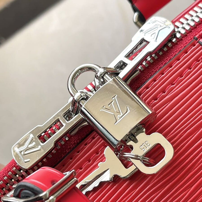 LV x SUPREME BAG