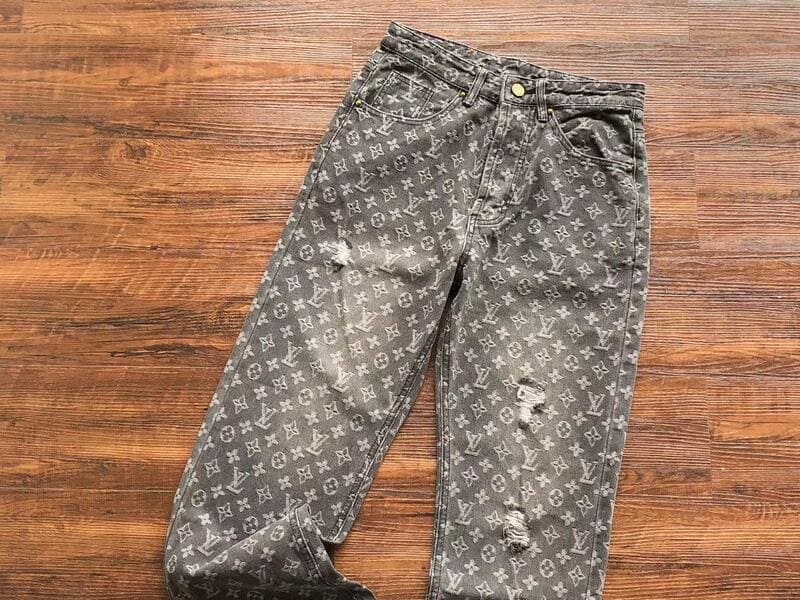 LV JEANS