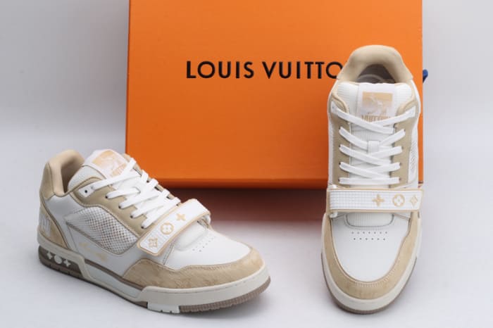 LV TRAINERS BEIGE - WHITE