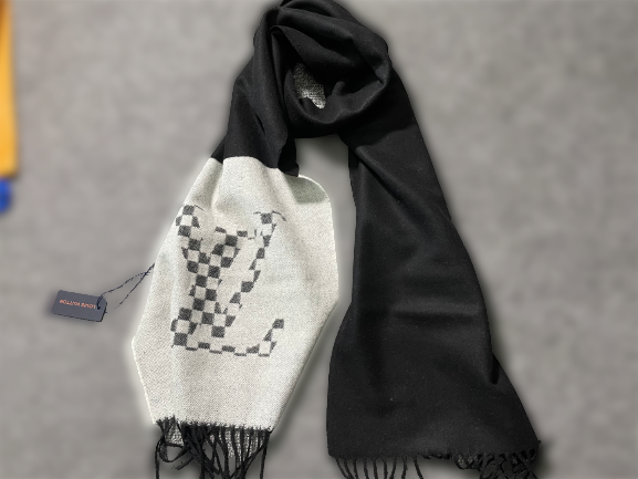 LV SCARF