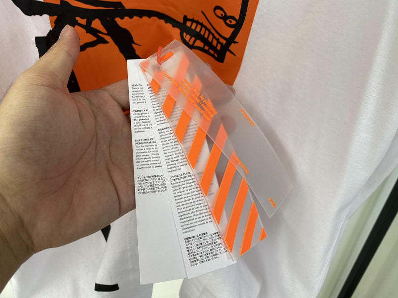 OFF WHITE T-SHIRT