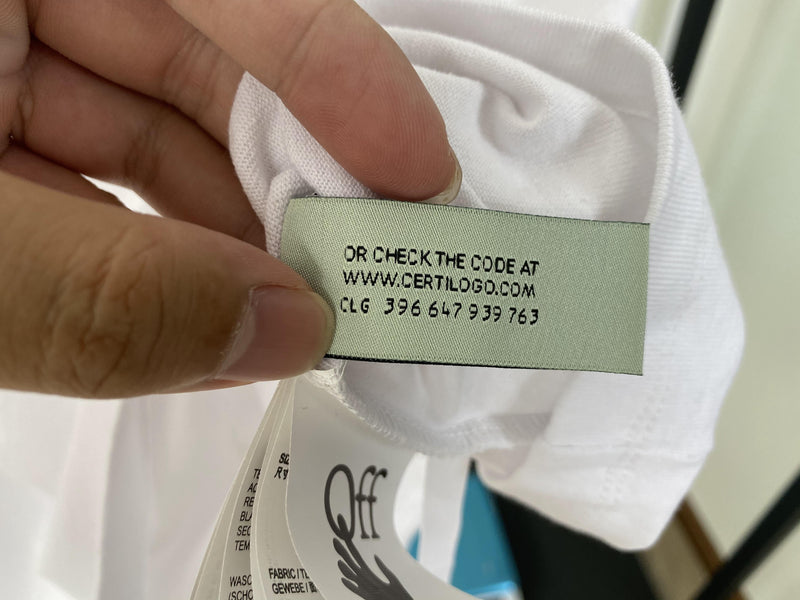 OFF WHITE T-SHIRT