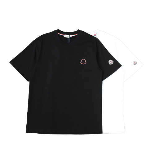 Moncler T-shirt