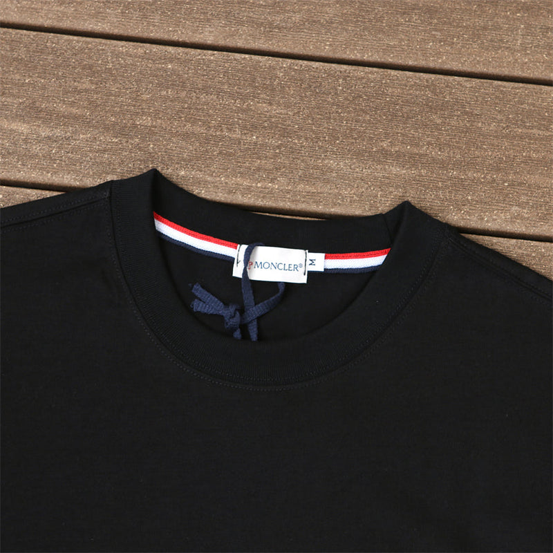 Moncler T-shirt