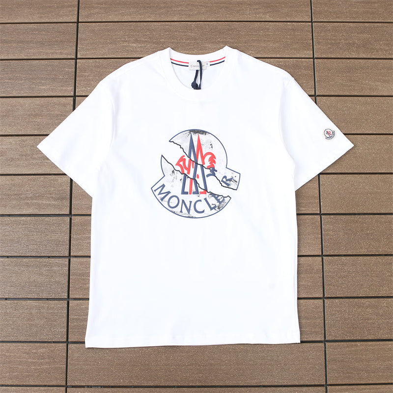 Moncler T-shirt