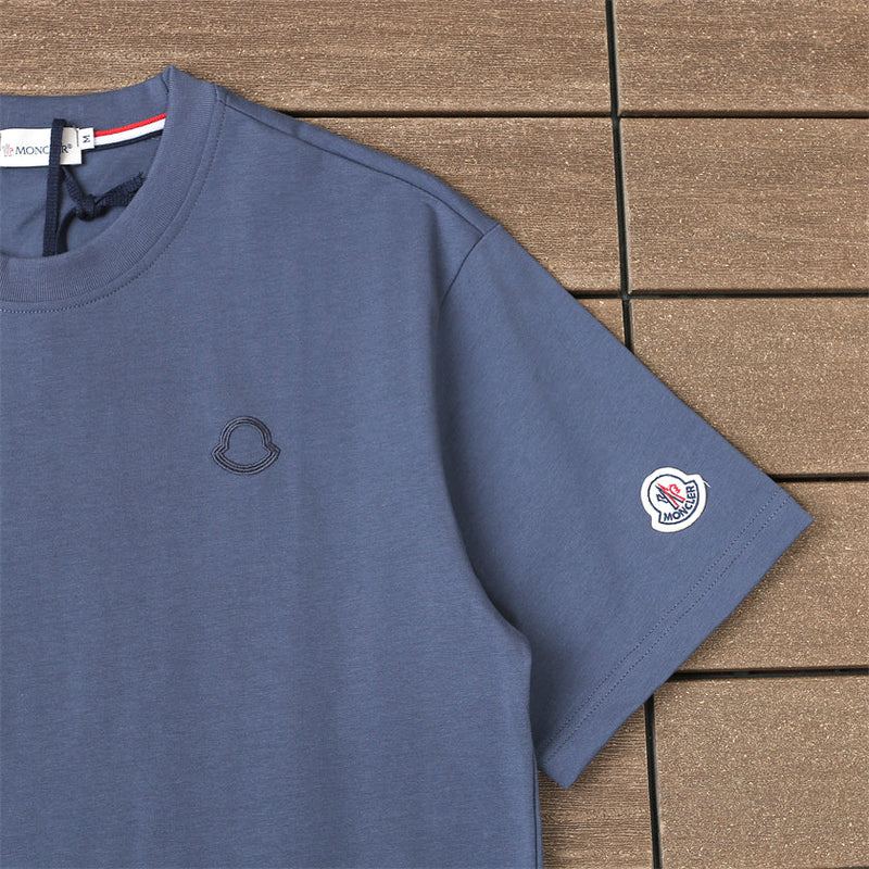 Moncler T-shirt