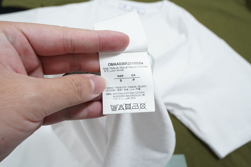 OFF WHITE T-SHIRT