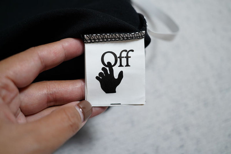 OFF WHITE T-SHIRT