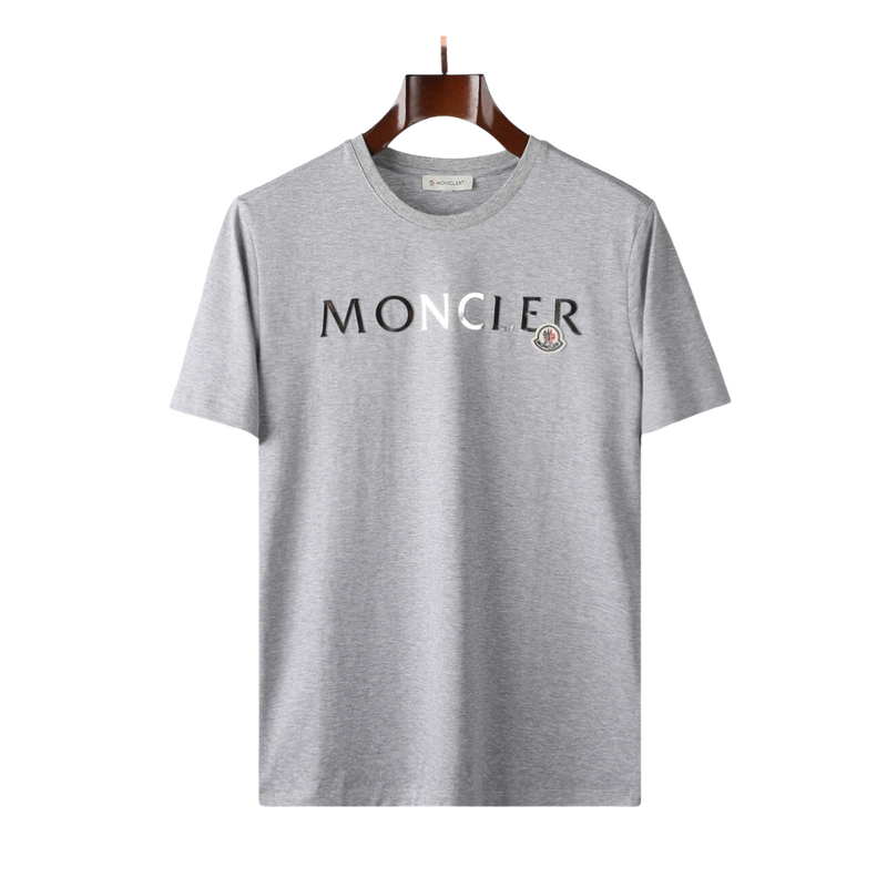 Moncler T-shirt