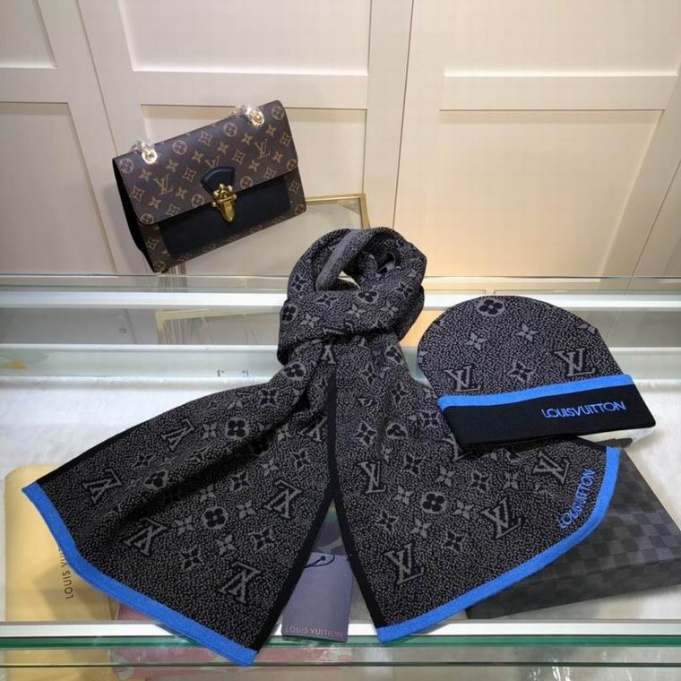 LV SET (BEANIE + SCARF)