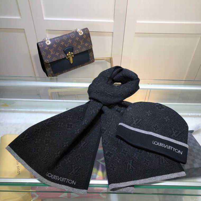 LV SET (BEANIE + SCARF)