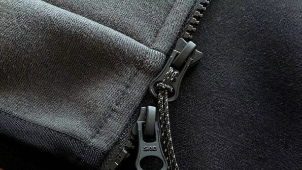 TECH FLEECE – (FULL)