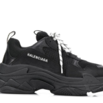 Balenciaga triple s