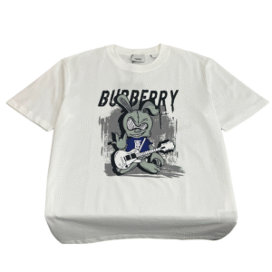 Burberry t-shirt