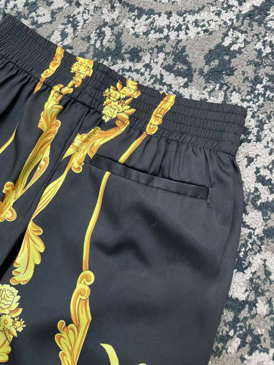 Versace short set - Image 3
