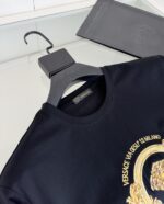 Versace t-shirt - Image 3