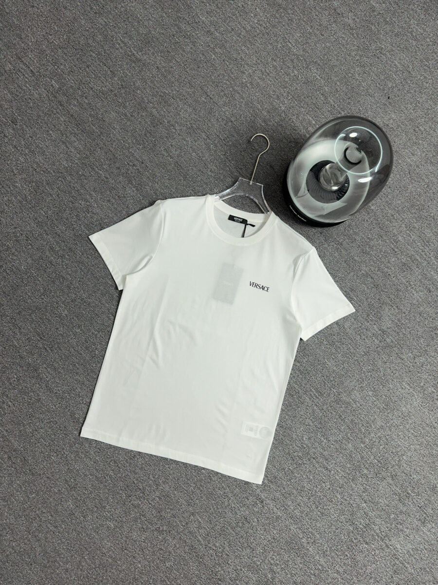 Versace t-shirt - Image 5