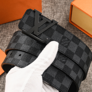 Louis vuitton belt