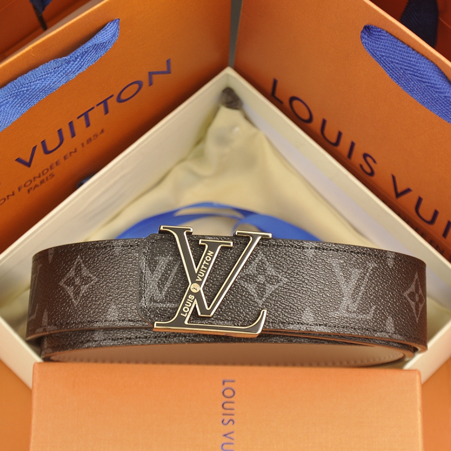 LOUIS VUITTON BELT