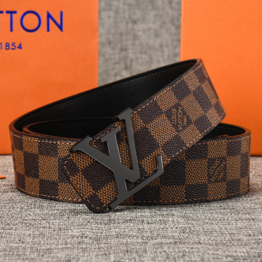 LOUIS VUITTON BELT