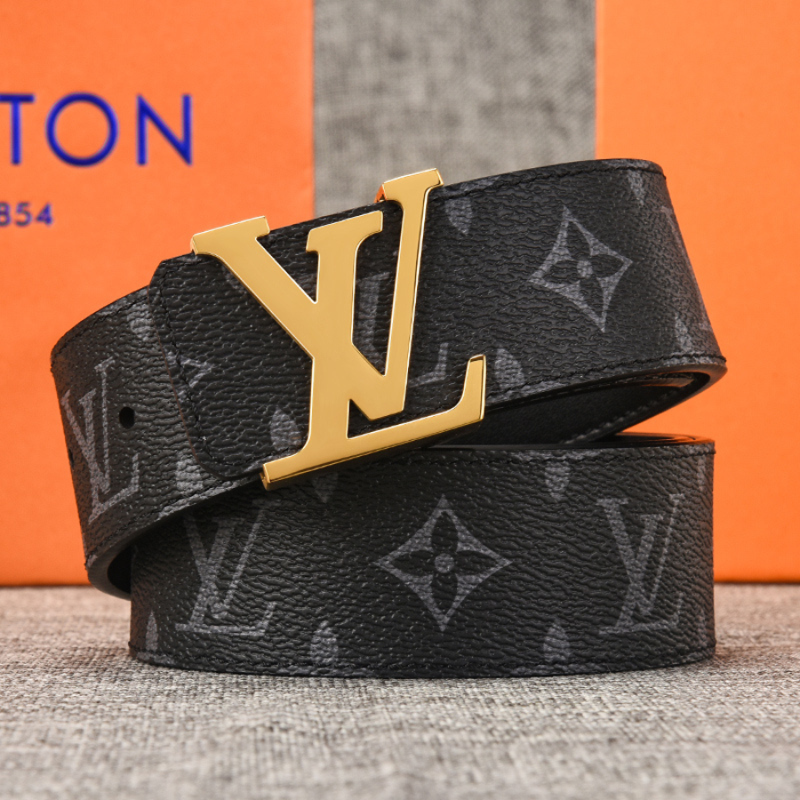 LOUIS VUITTON BELT