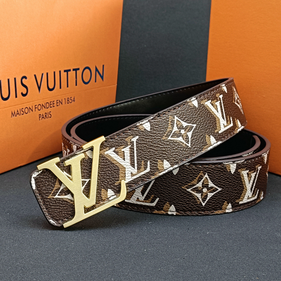 LOUIS VUITTON BELT