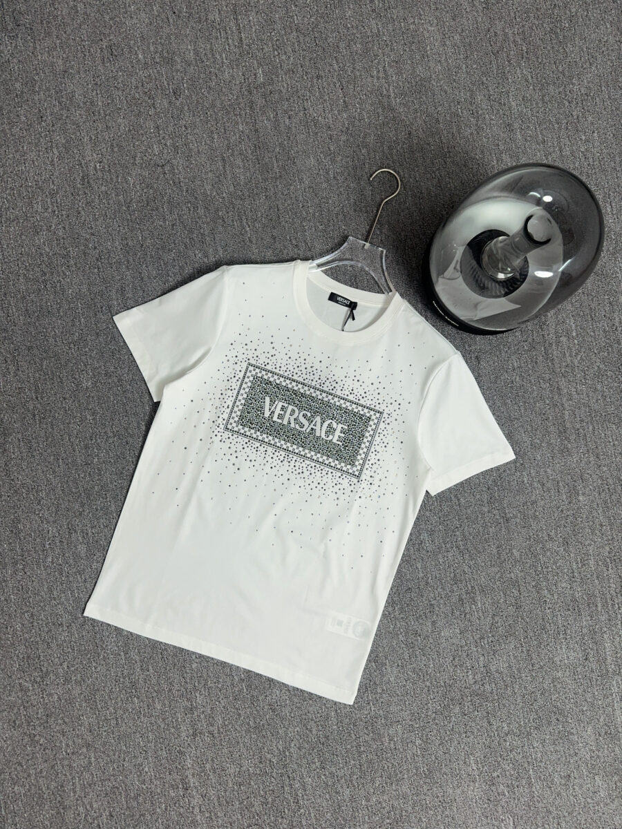 Versace t-shirt - Image 4