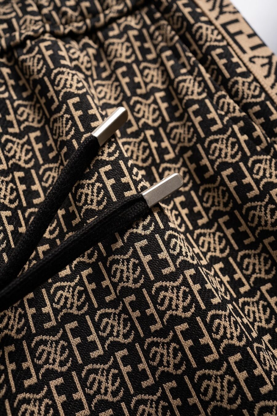 Fendi shorts - Image 4