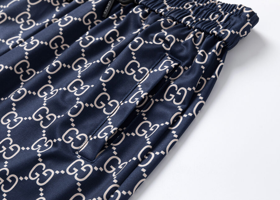 Gucci short set - Image 2