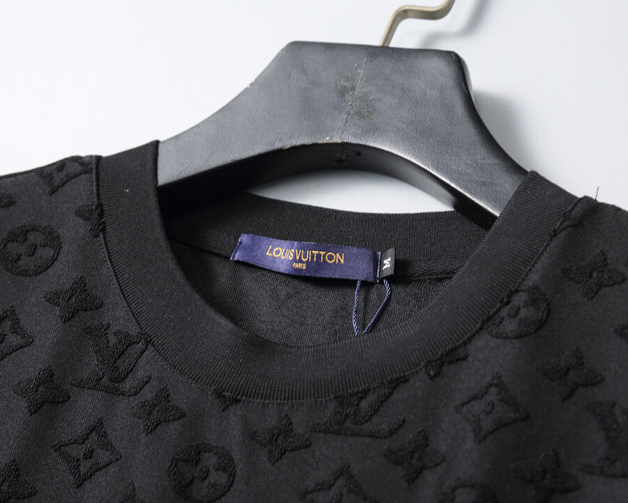 Louis vuitton short set - Image 2