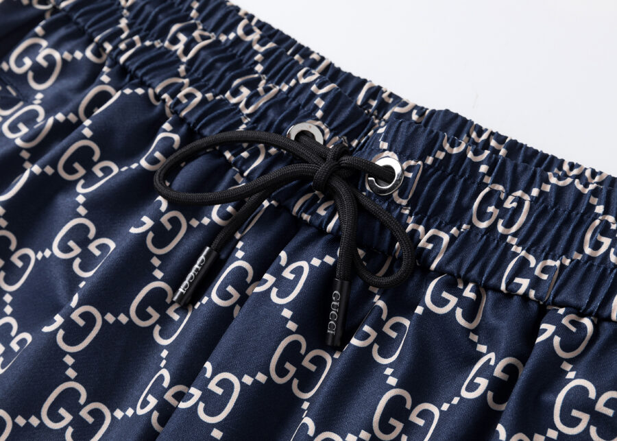 Gucci short set - Image 3