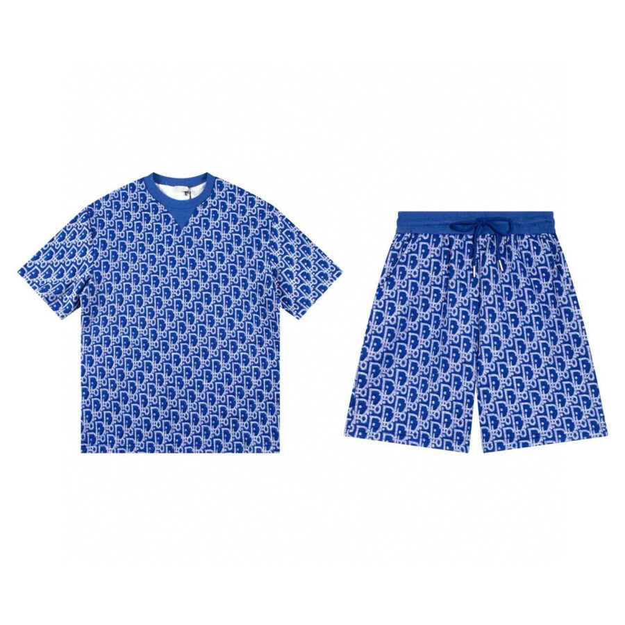 Dior short set - Image 3