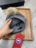 Canada goose beanie - Image 2