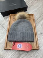Canada goose beanie - Image 3
